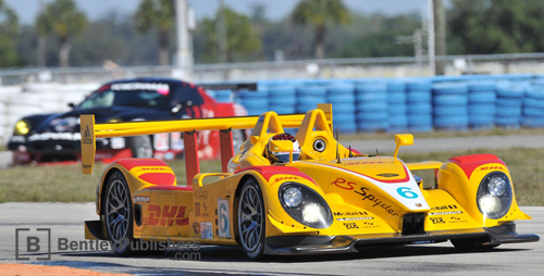 At Sebring in January of 2008 the Penske team's RS Spyder strutted its stuff in the ALMS practice session, showing that despite a weight penalty it still had the credentials to lead the field.
